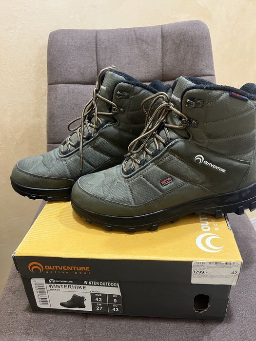 Чоловічі зимові трекові черевики Outventure 42 розмір