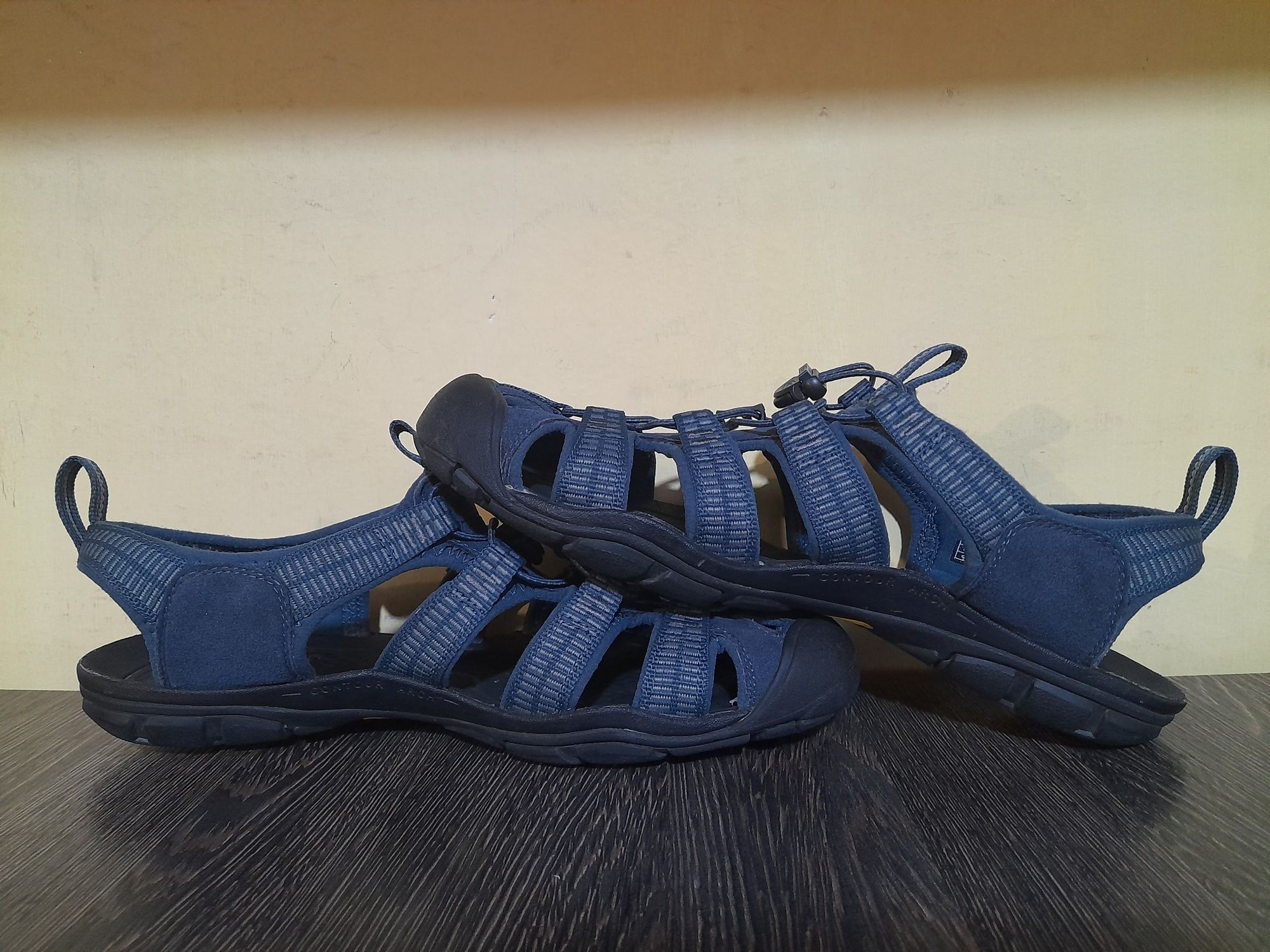 Оригінальні чоловічі трекінгові босоніжки сандалі Keen Clearwater CNX