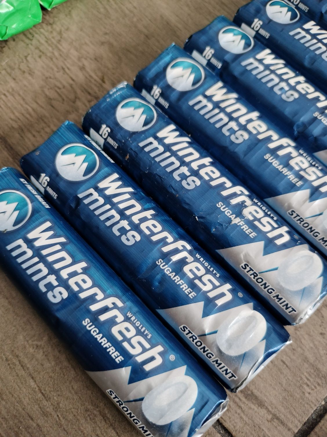 Drażetki odświeżające orbit i winterfresh cukierki
