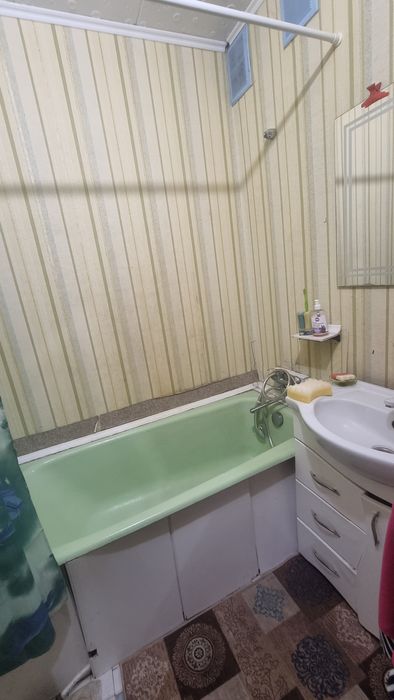 Продаж 3х кімнатної квартири 5 Зарічний