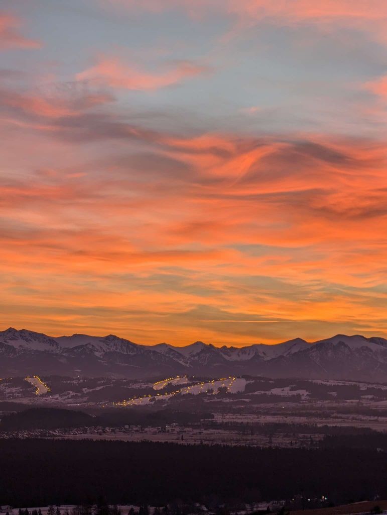 Willa Hubertówka  dom 12 osobowy z jjacuzzi  Widok na Tatry