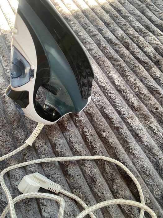 Продам праску в гарному стані