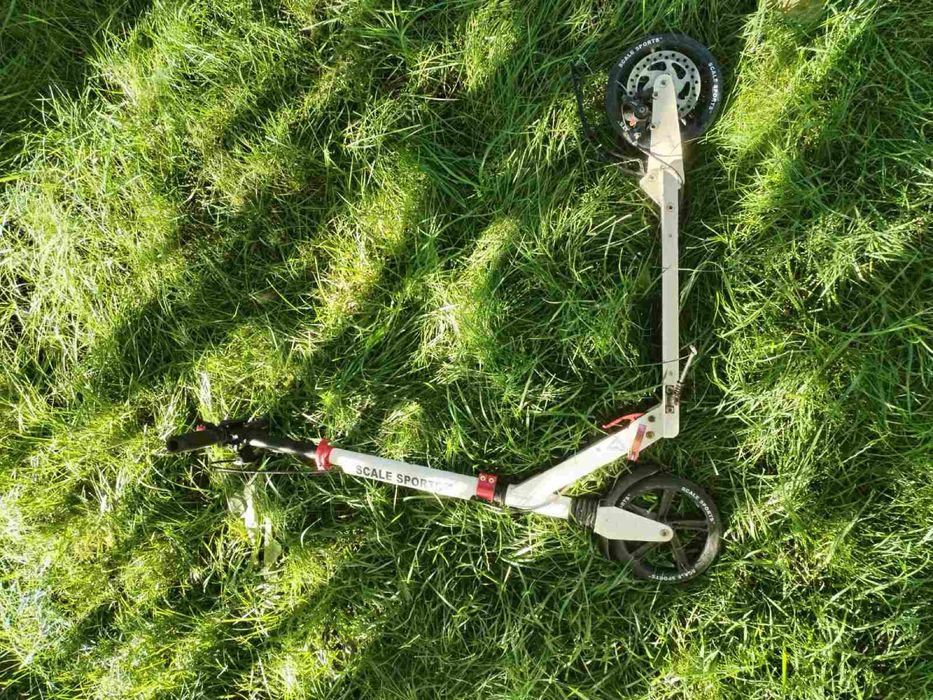 Самокат Scale Sports