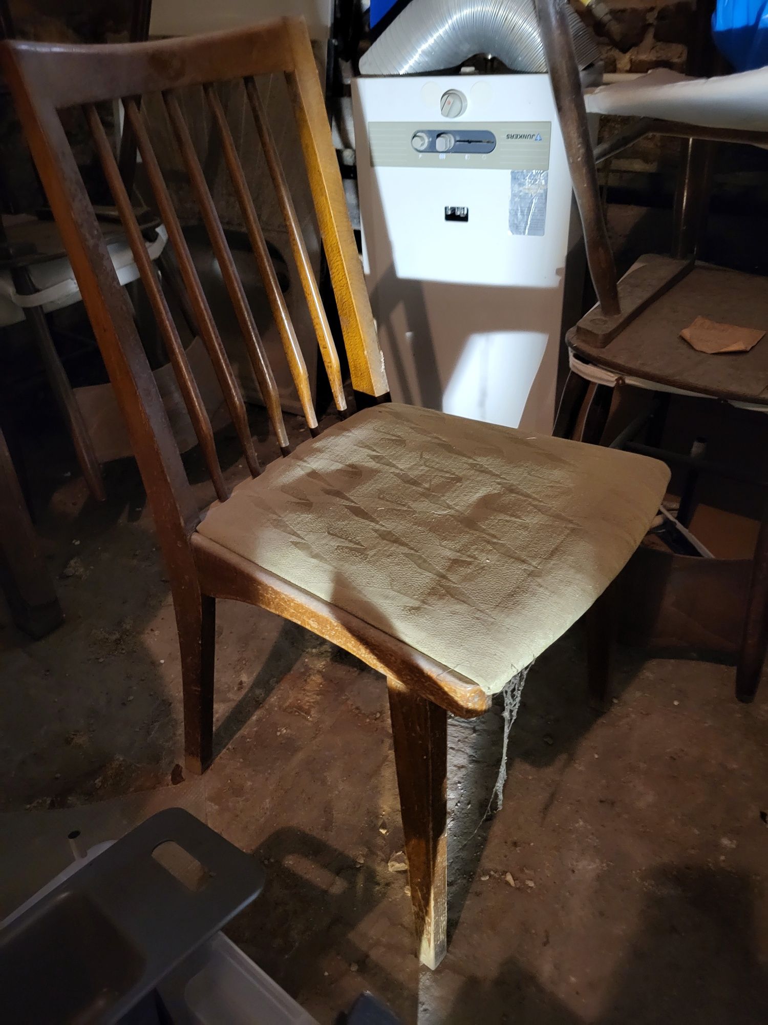 Krzesło PRL stare