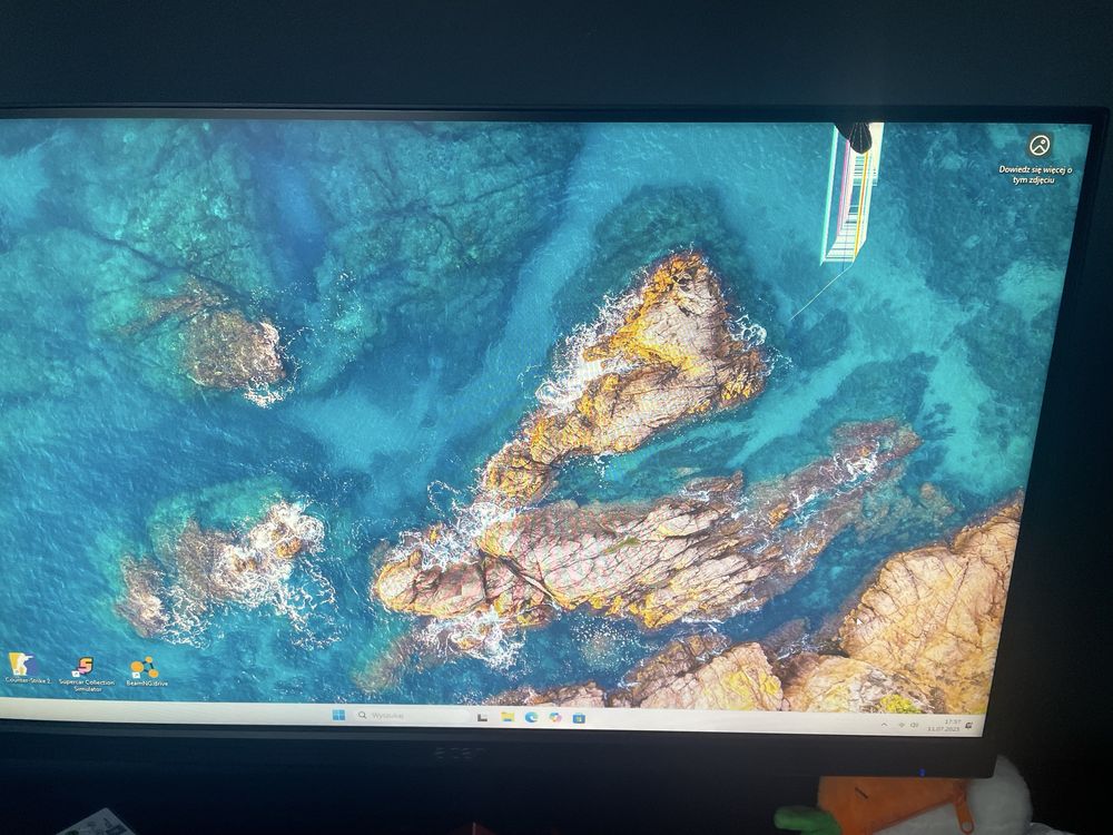 Monitor acer uszkodzony