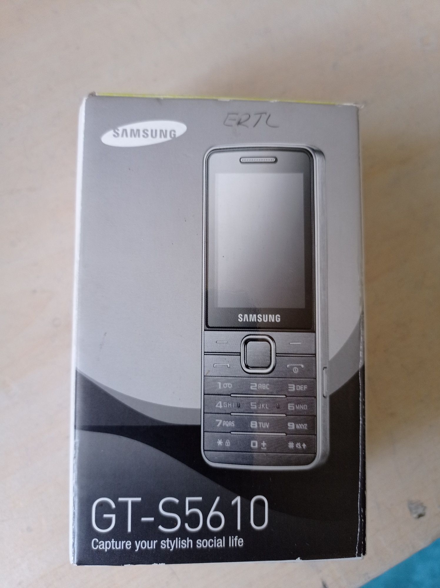 Samsung GT-S5610