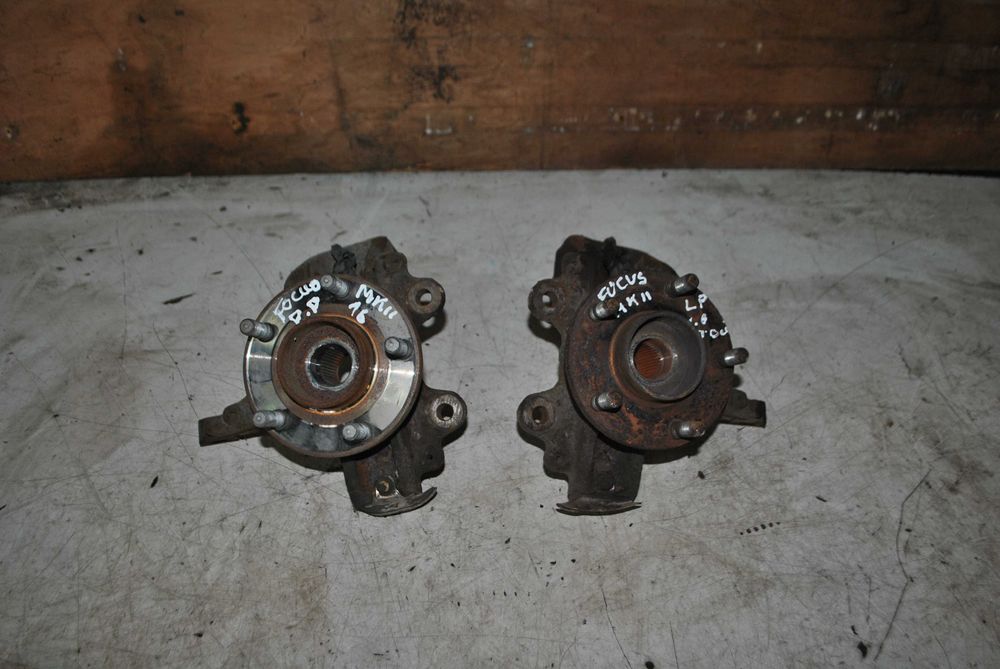 Zwrotnica lewa / prawa Ford focus mk2 1.6tdci