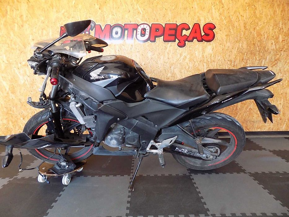 Honda Cbr 125 ano 2012 para peças.