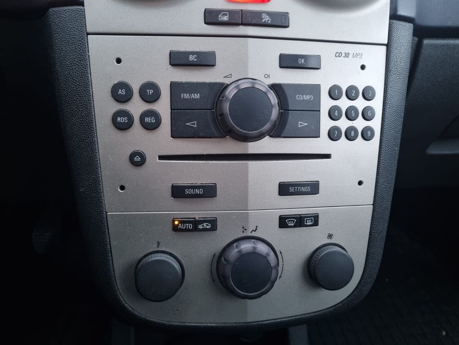 Opel Corsa 1.4 150.000