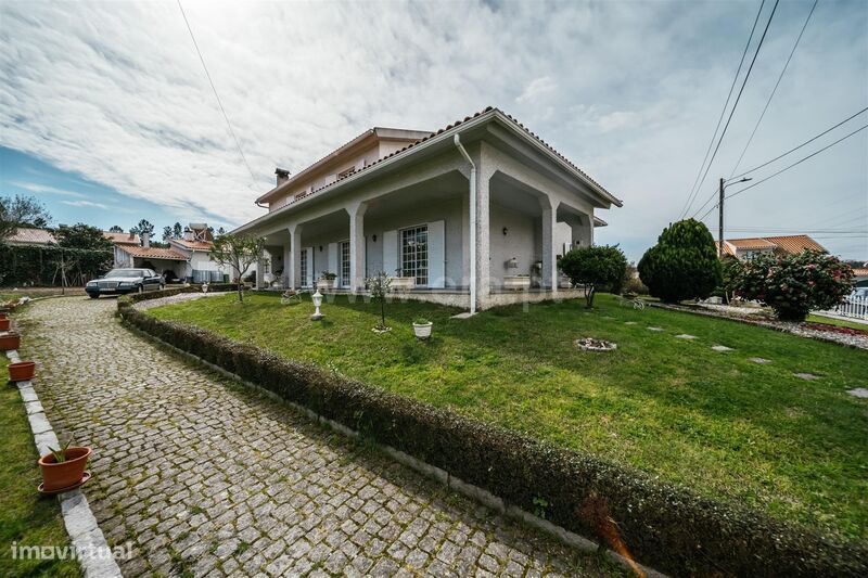 Moradia Isolada T3 / Seia, Seia, São Romão e Lapa dos Dinheiros