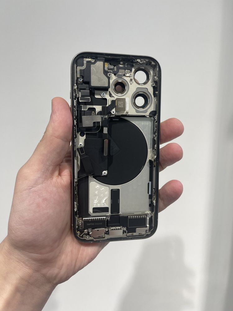 Оригінальний корпус для iPhone 15 Pro Natural Titanium