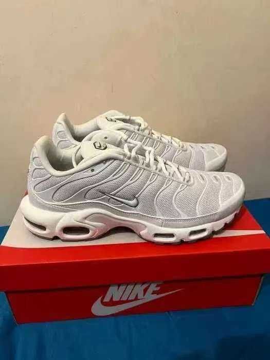 "Buty Trampki" Nike_Air_Max_TN_Plus_White_R.38