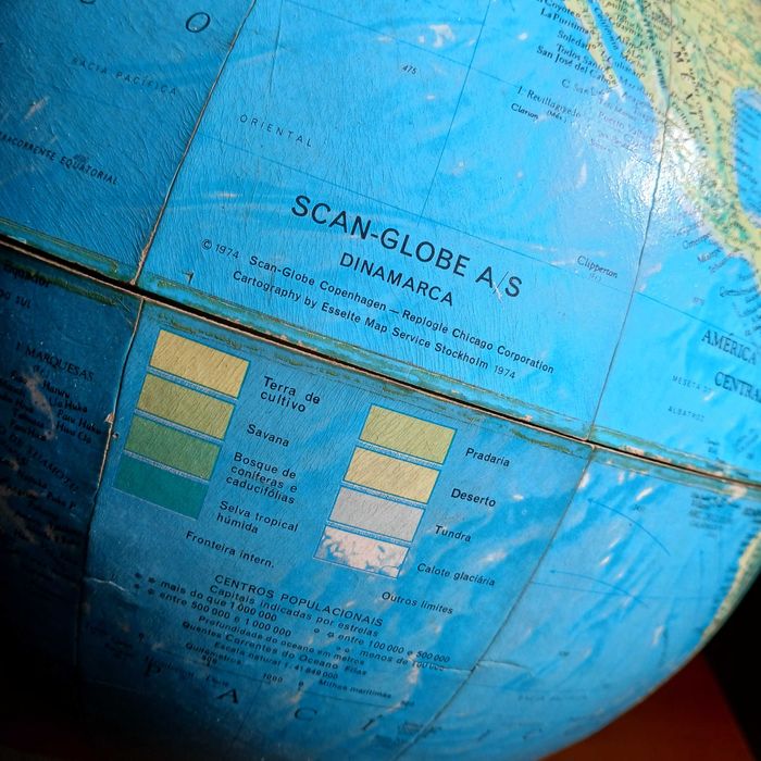 Globo terrestre antigo Scan Globe