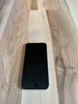Iphone XR 64 GB - stan bardzo dobry + etui gratis
