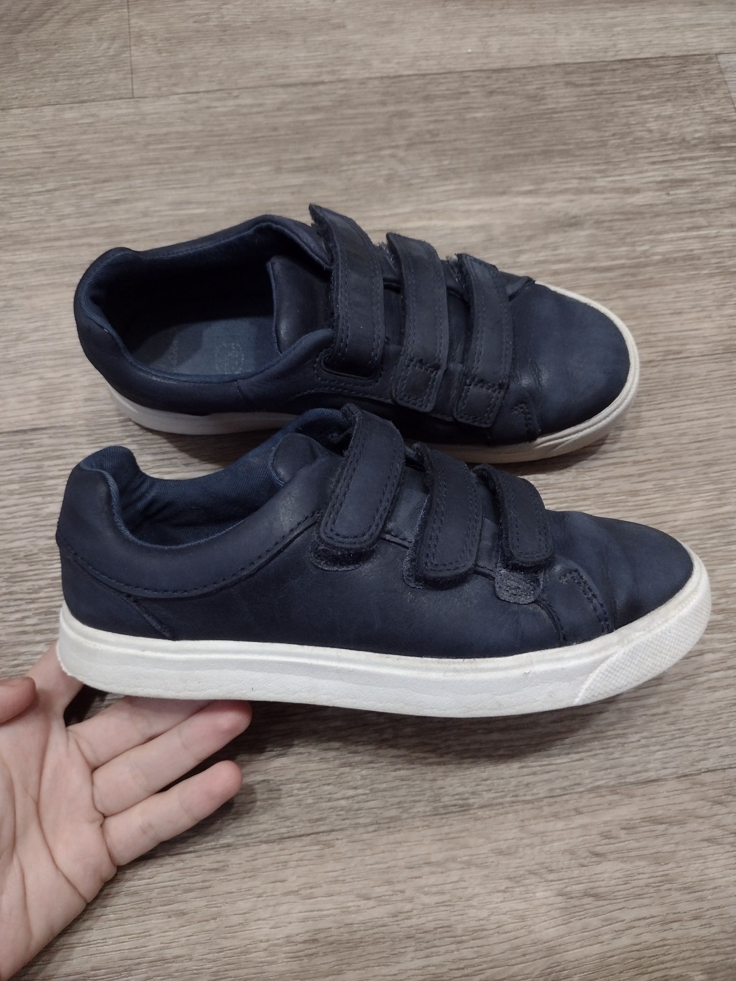 Шкіряні кросівки кеди Clarks для хлопчика устілка 20 см