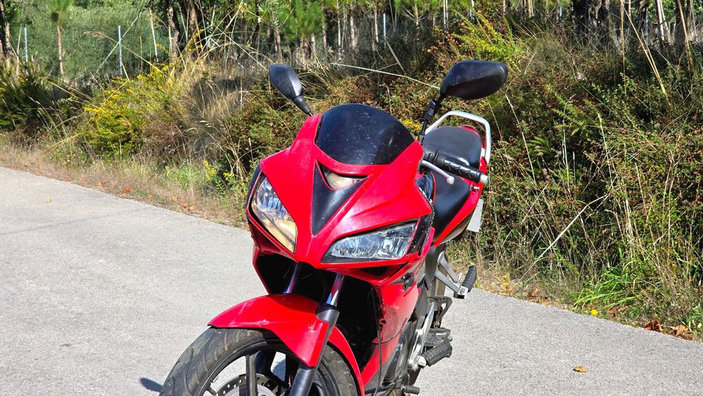 Honda  CBR  125R