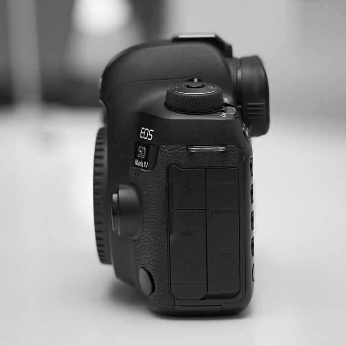 Canon 5D Mark IV