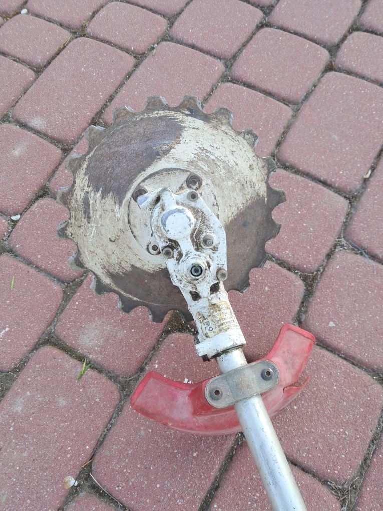 Kosa spalinowa Komatsu Zenoah G23L