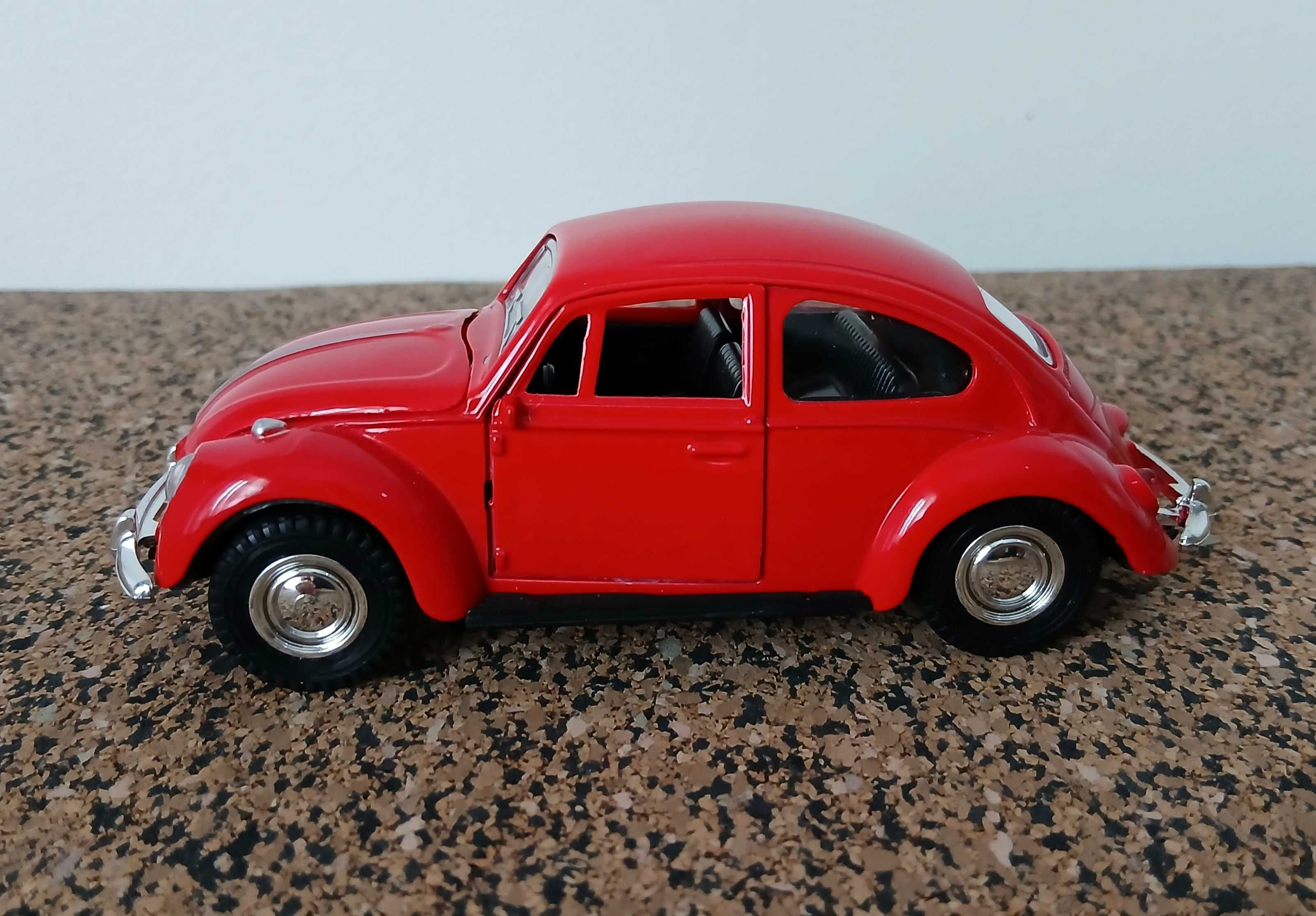 Volkswagen Beetle de 1946 (escala 1:32)