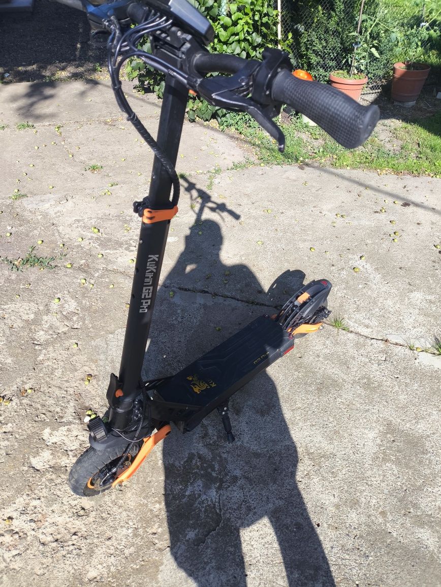 Продам самокат KuKirin g2 pro