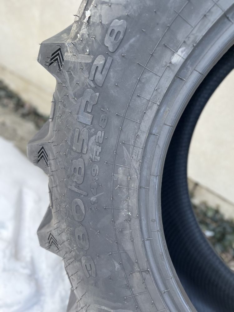 Opona 380/85R28 Galaxy