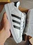 White Black\Superstar\adidas\nowy UnisexTrampki.41