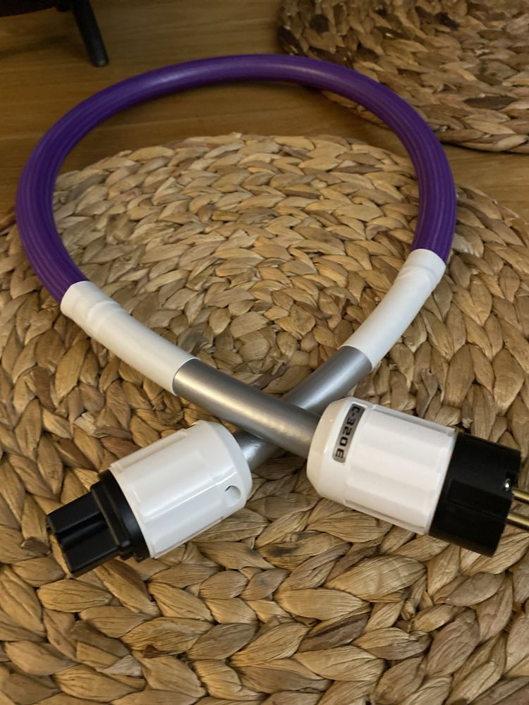 Kabel/Przewod zasilający Elecaudio