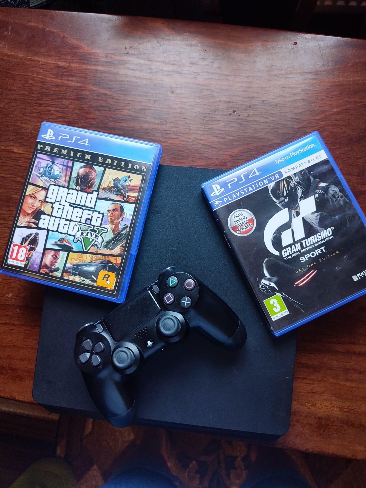 Консоль Playstation 4 Slim 1 Тб