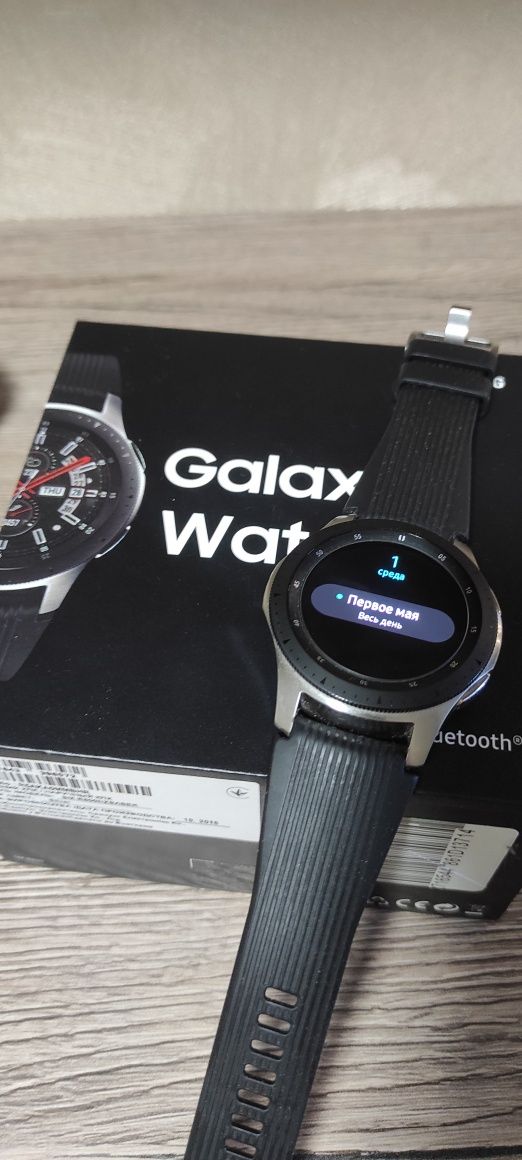 Смарт-годинник Samsung Galaxy Watch 46mm Silver