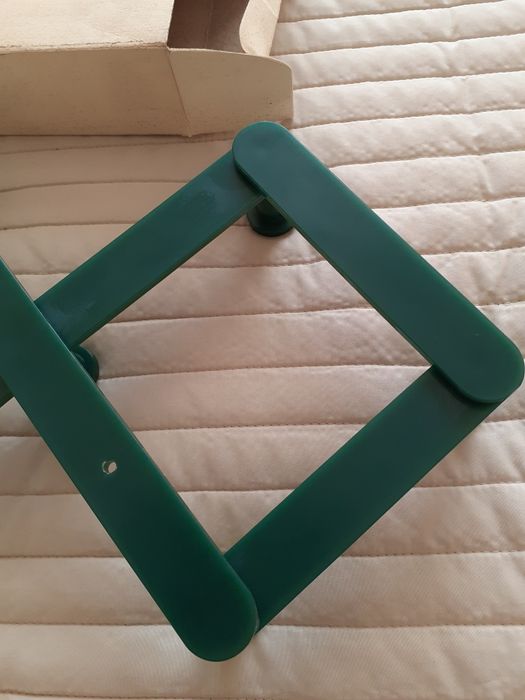 Wieszak łazienkowy z PRL-u