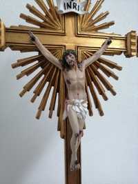 Crucifixo dourado