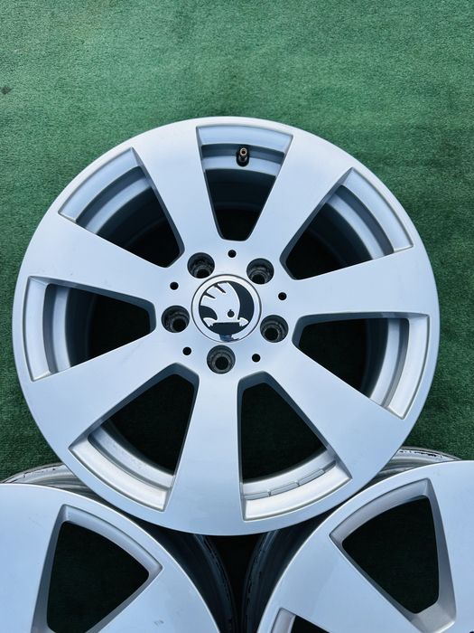 Диски 5/112 R16 Skoda VW Audi Mercedes 7J ET-43