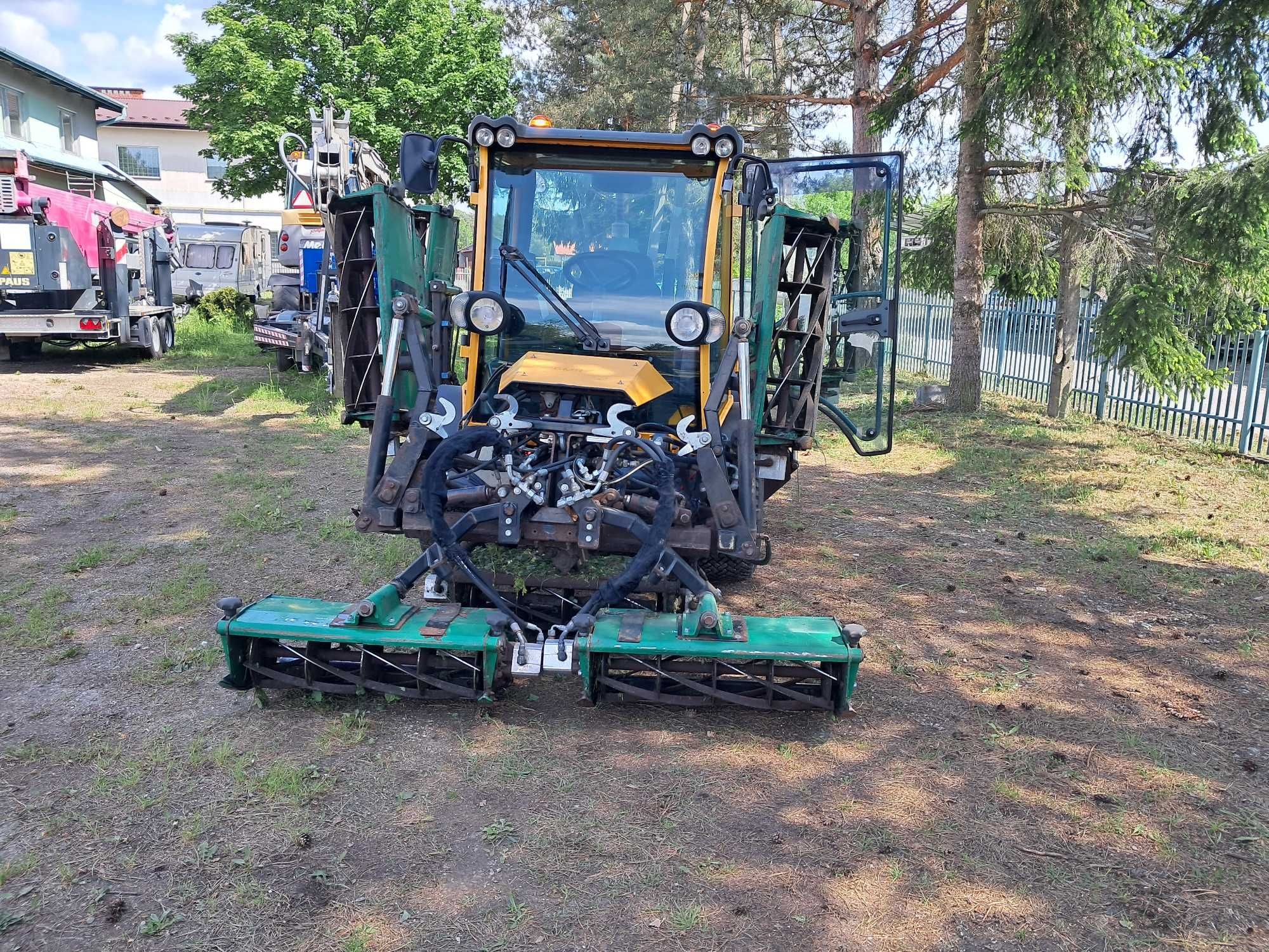 nośnik narzędzi Belos Trans Giant, 2012r, 4x4, kosiarka Karcher MIC 84