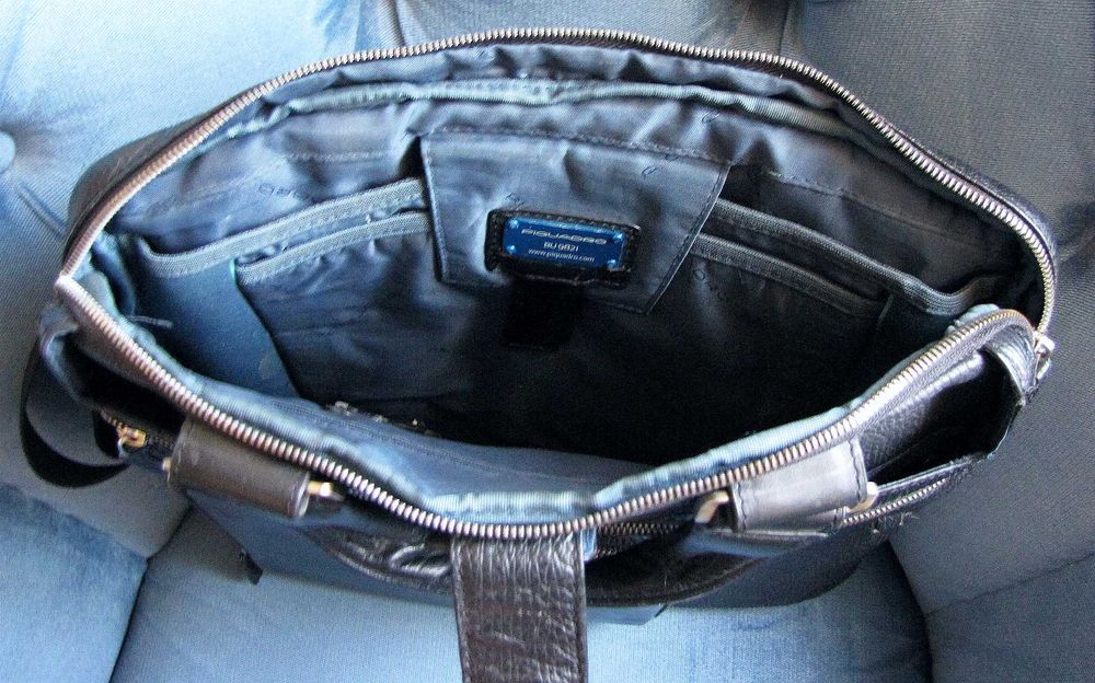 Итальянский деловой портфель Picuadro. Натуральная кожа. Черный