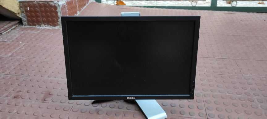 Monitores com entradas VGA