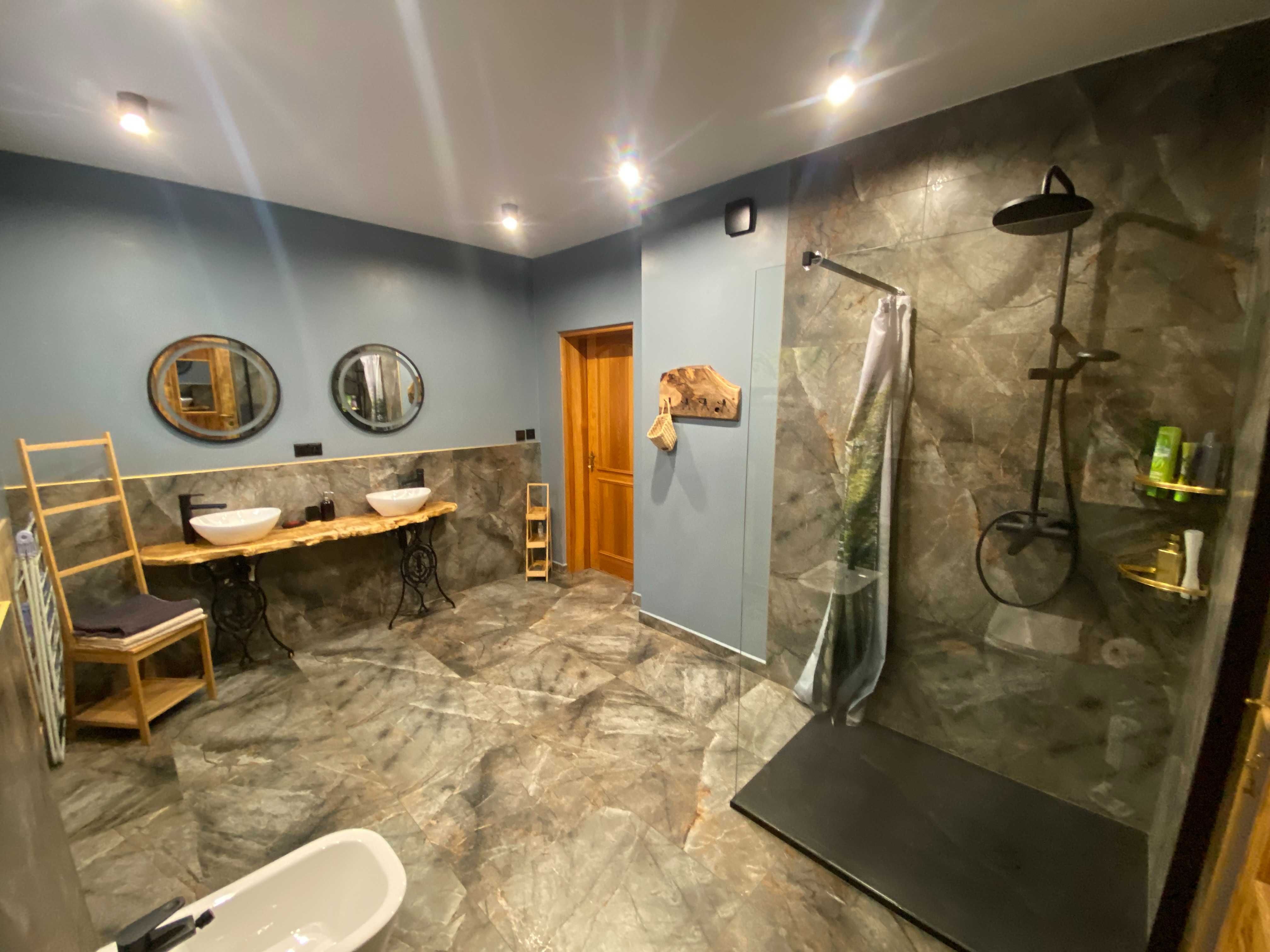 Alpejski dom Dolina Rastoki w Koniakowie z Jacuzzi