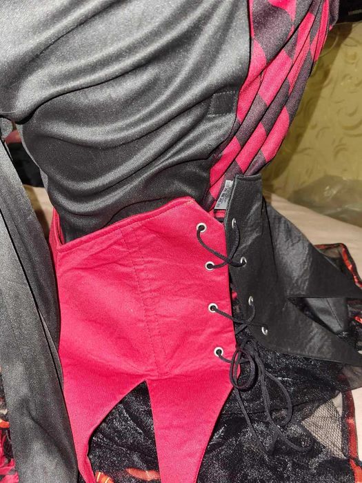 Костюм Харли Квинн