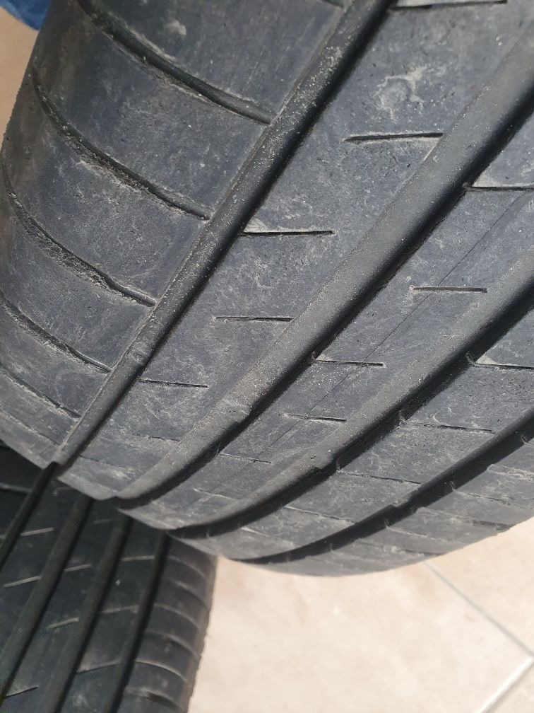 Диски оригінальні Toyota з шинами Goodyear 205/55/R16