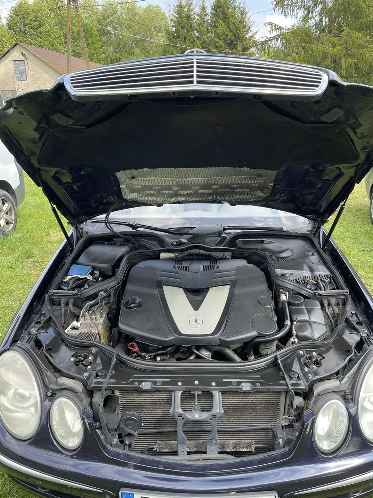 Mercedes-Benz e280 CDI w211 3.0 v6 4matic avantgarde