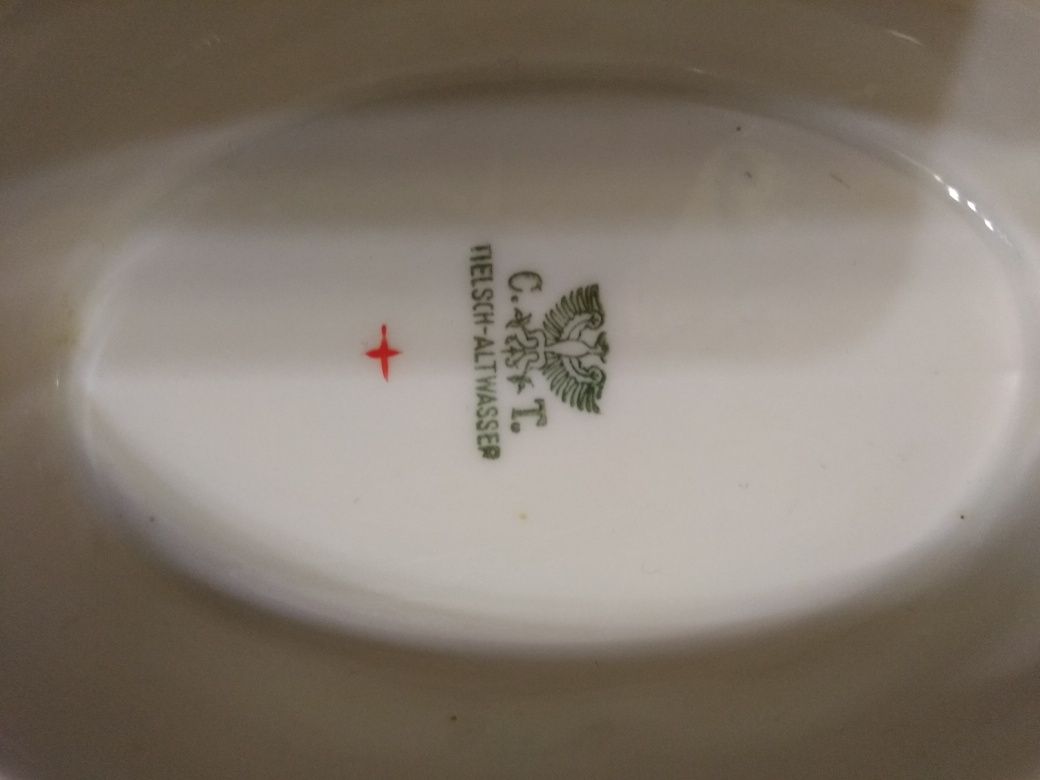 Фарфор tielsch Altwasser соусник на тарелке . антикварная посуда .