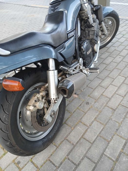 Yamaha FZX 750 cm3 isenta