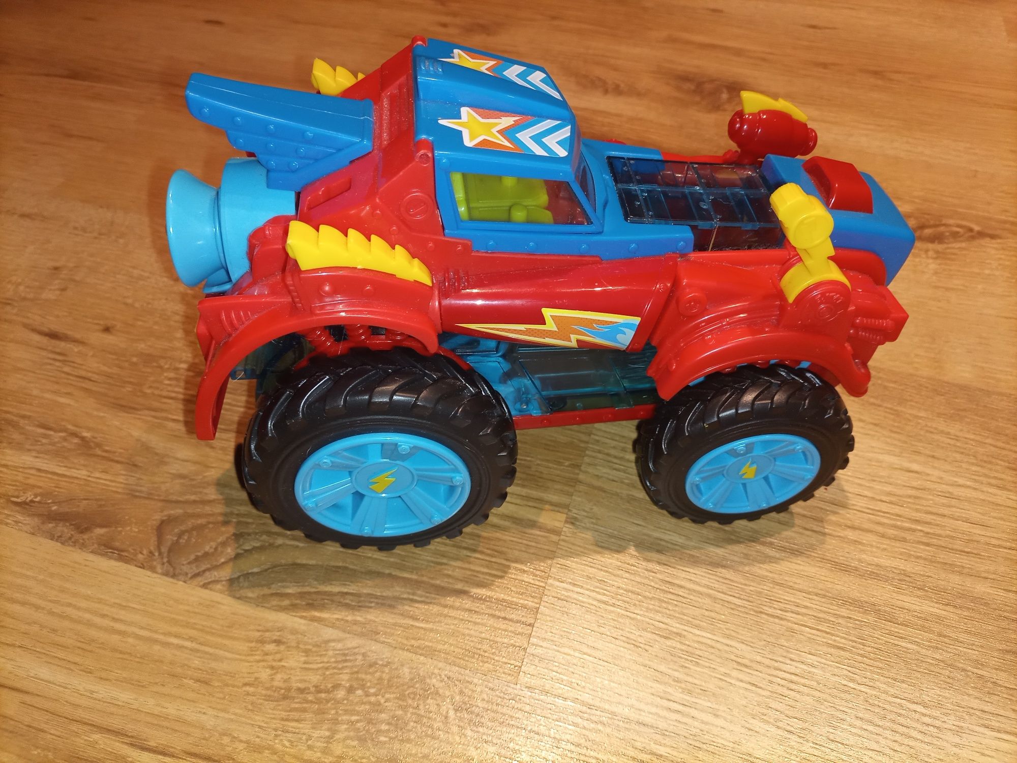 Pojazd Monster Roller Super Zings