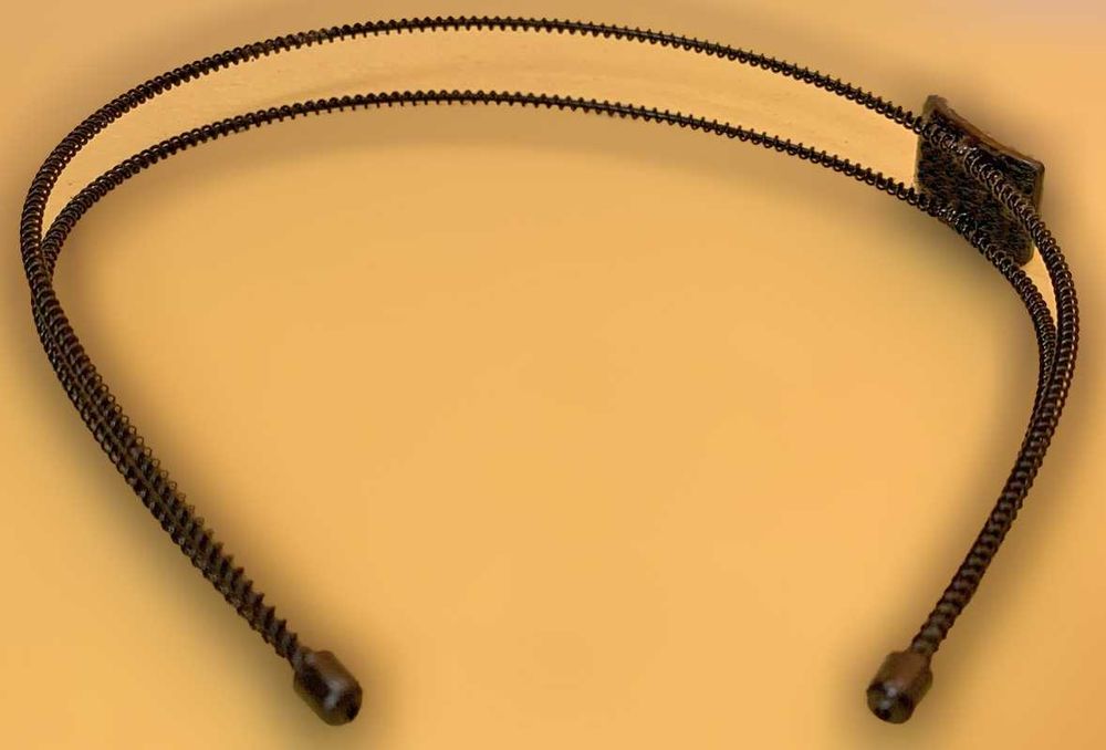 Bandolete em Metal com Adorno de Brilhantes, como Novo