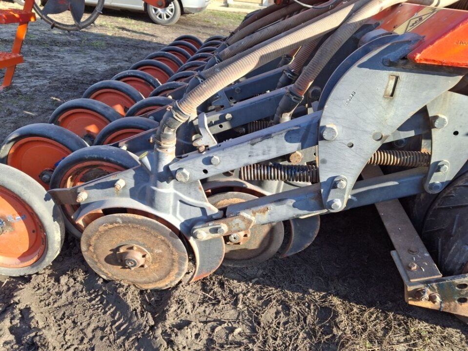 Siewnik Kuhn Fastliner 300 z hydraulika, zadbany