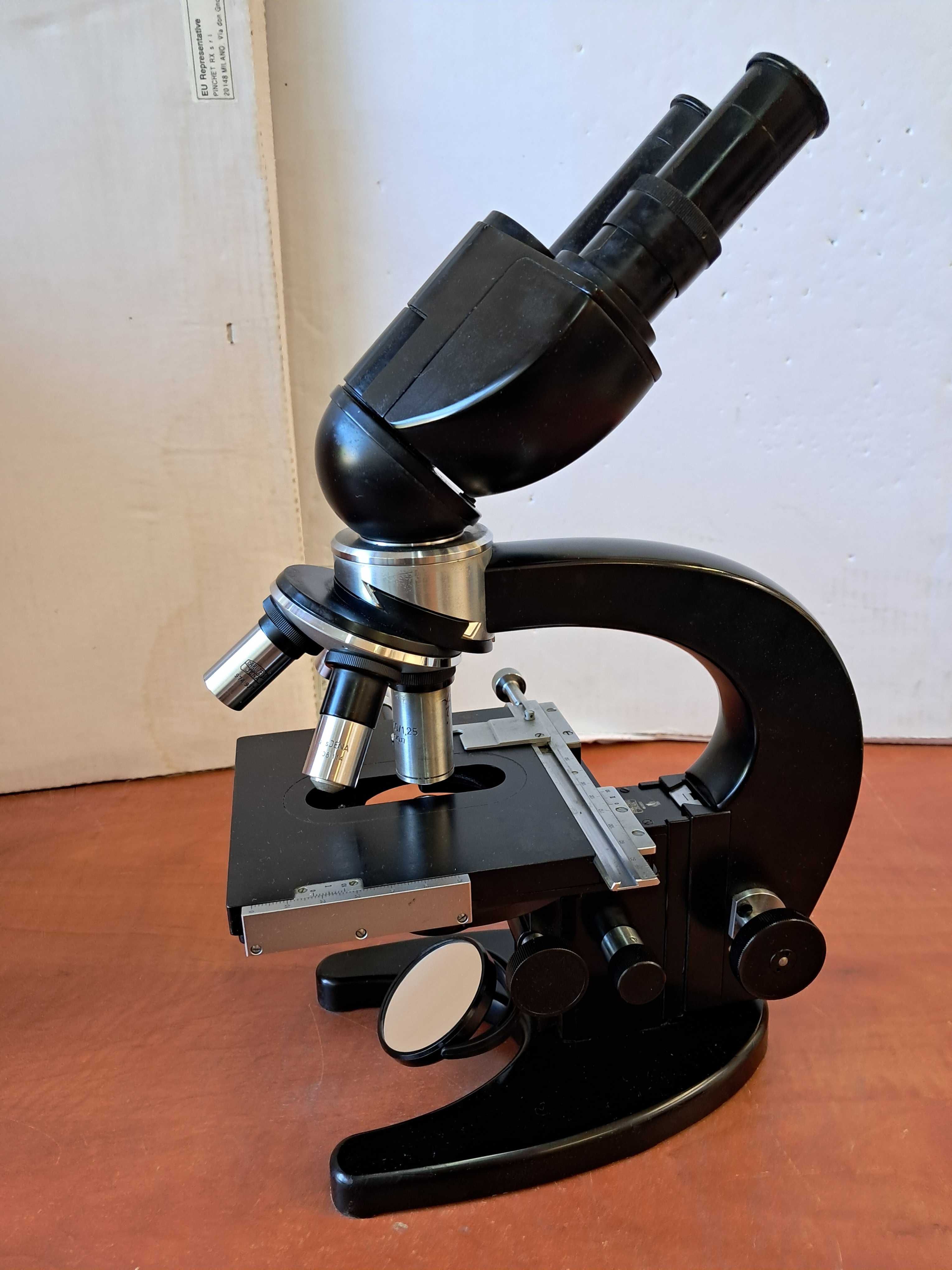 Mikroskop biologiczny Carl Zeiss Jena + skrzynka transportowa - klasyk