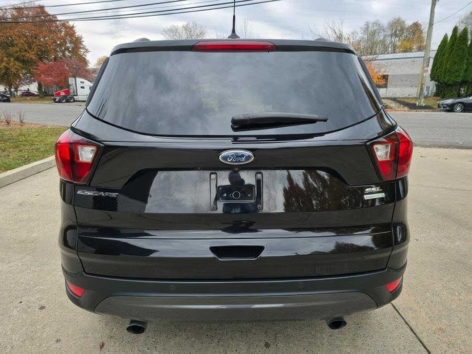 Ford Escape SEL      2019