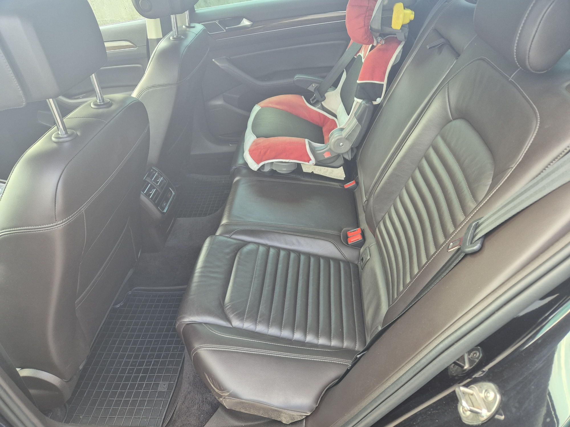 Vw Passat B8 Rline 4Motion BiTdi Salon Polska