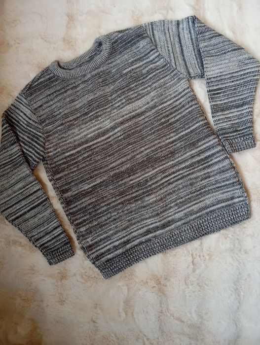 Продам новий дитячий светр 158-164