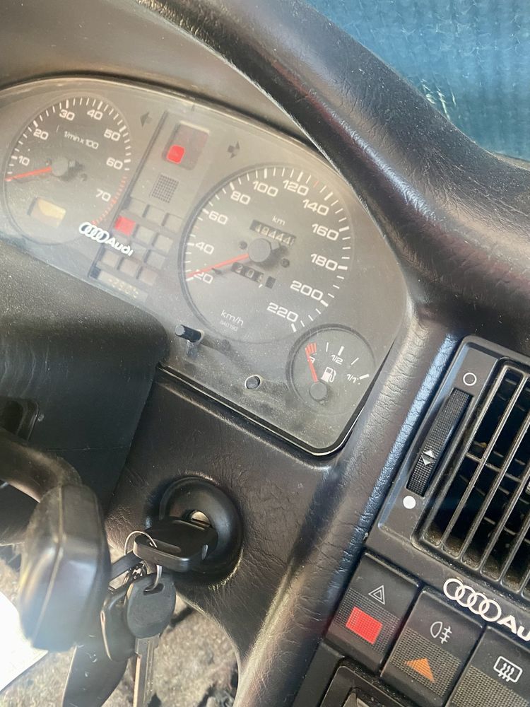 Ауді 80 b4 1992року