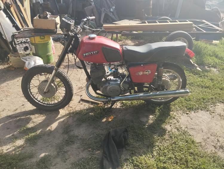 Жи планета 5 та Юпітер 5